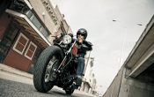 Harley-Davidsom_Sportster_Forty_Eight-2010-15