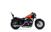 Harley-Davidsom_Sportster_Forty_Eight-2010-23