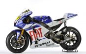 Fiat_Yamaha_motogp_2010-4