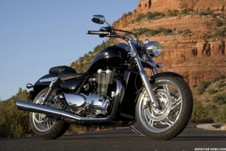 Triumph Thunderbird 2010 (7)