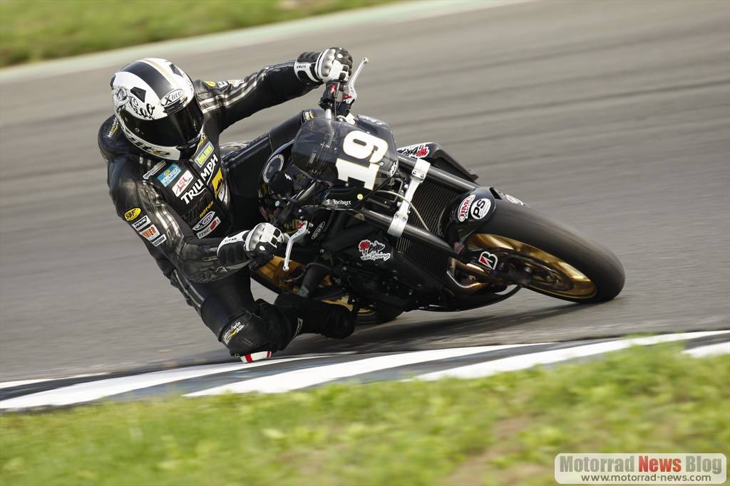 Halbzeit im Triumph Street Triple-Cup 2010 1 Triumph-Cup Oschersleben 2010-5