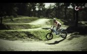 Video thumbnail for youtube video Husqvarna TE449 / TE511 2011 - Motorrad News Blog