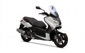 yamaha_2011_xmax125_1