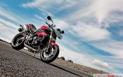 triumph-speed-triple-2011-29