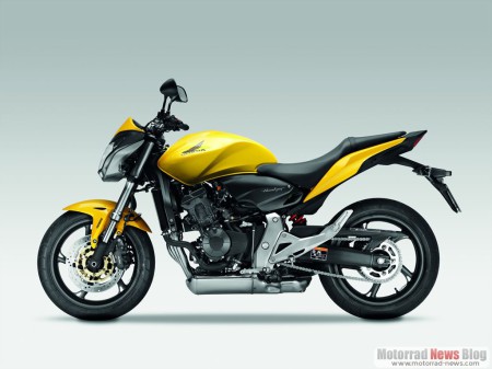 honda-hornet-600-2011-9