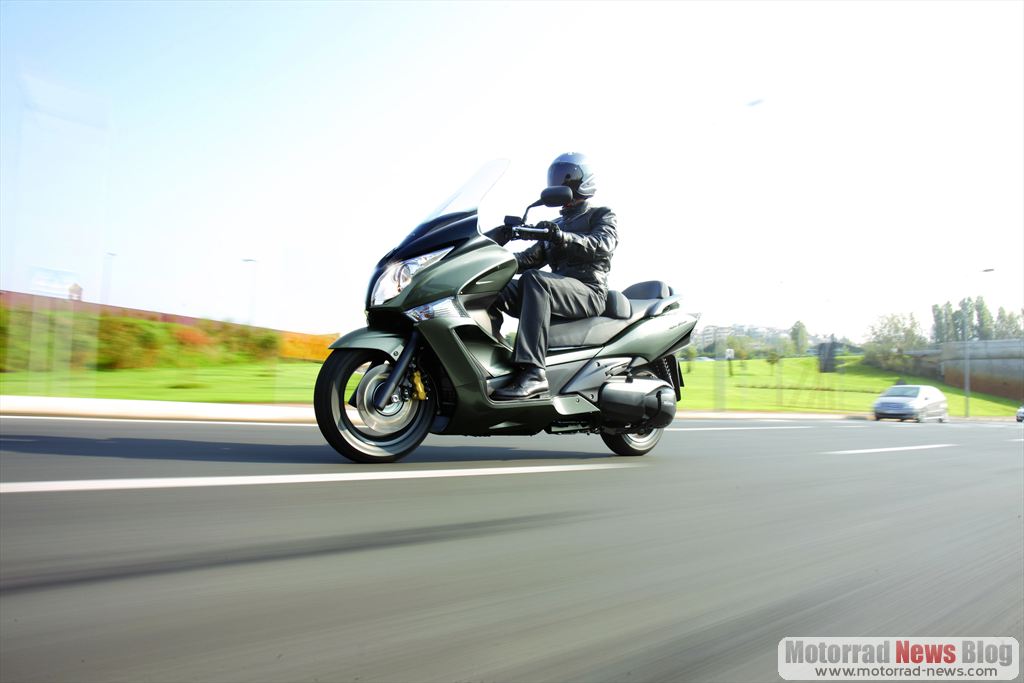Honda SW-T600 ABS 2011: neuer Großroller mit viel Platzangebot 1 honda-sw-t600-abs-2011-8
