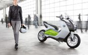 bmw-motorrad-roller-concept-e-22