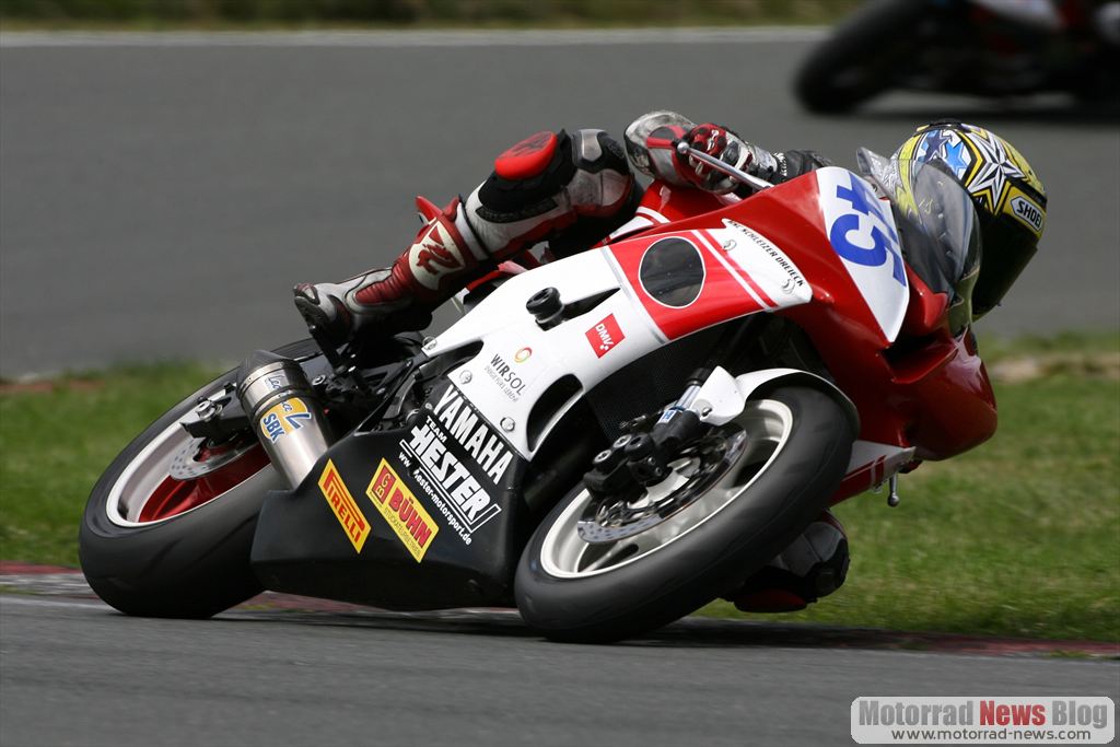 Pirelli Superstock Serie 2011: Startmöglichkeit für ambitionierte Nachwuchsracer 1 Jan_Buehn_in_der_Pirelli_Superstock_Series_2010