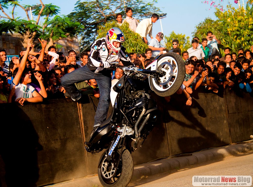 BMW Motorrad Motorsport: Chris Pfeiffer begeistert auf Indien-Tour 1 BMW Motorrad Motorsport - Chris Pfeiffer rockt Indien