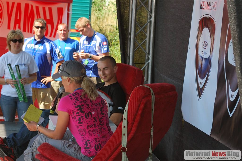 Jorge Lorenzo am 13. Juli 2011 live in Dresden 1 Jorge Lorenzo - Katja Poensgen