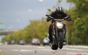 ducati-diavel-carbon-2011-25