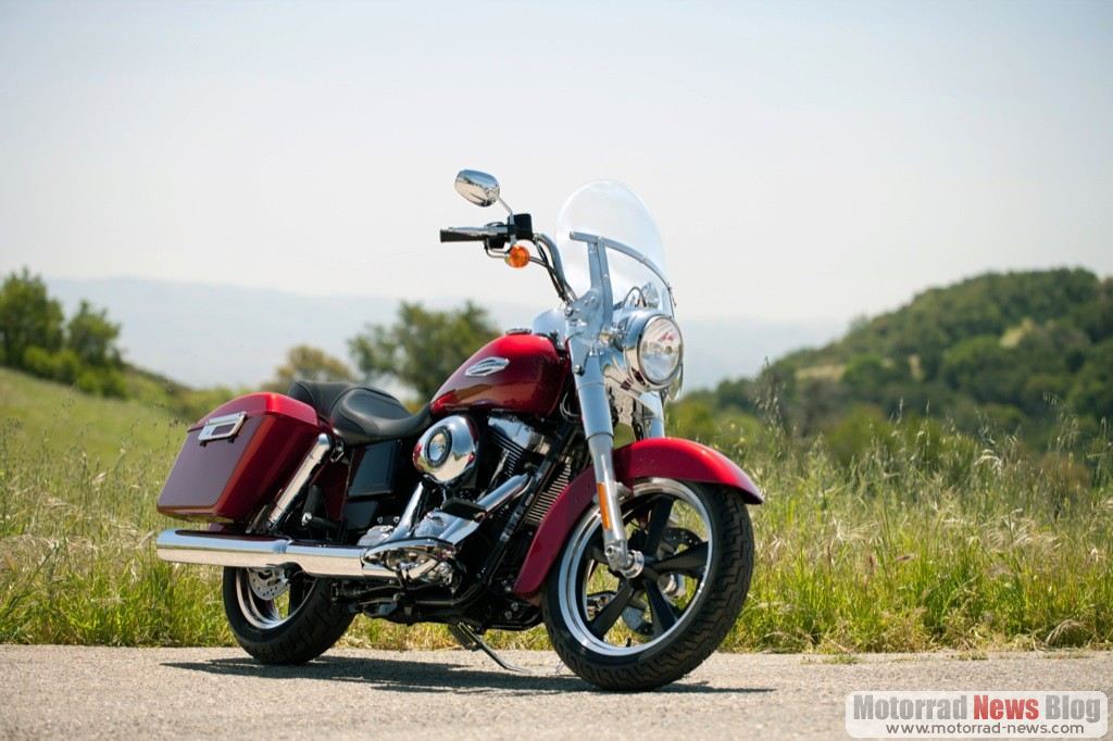 Harley-Davidson FLD Dyna Switchback: Boulevard-Cruiser 1 Harley-Davidson FLD Dyna Switchback 2012 (5)