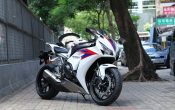 Honda CBR1000RR Fireblade 2012 (26)