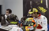 AVG PistaGP Helm Valentino Rossi (5)