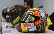 AVG PistaGP Helm Valentino Rossi (8)