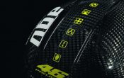 AVG PistaGP MotoGP Helm Valentino Rossi 2012 (14)