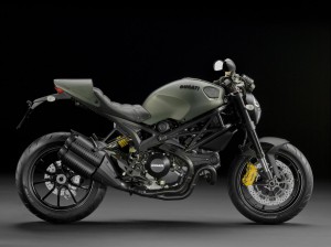 Cooler Look - Ducati's Partnerschaften quer durch bekannte Markennamen, die neue Monster 1100EVO Diesel.