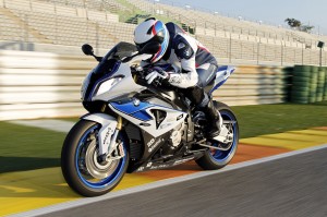 Die ultimative Performanz ab Werk - die neue BMW HP4.