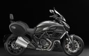 Ducati Diavel Strada 2013-5