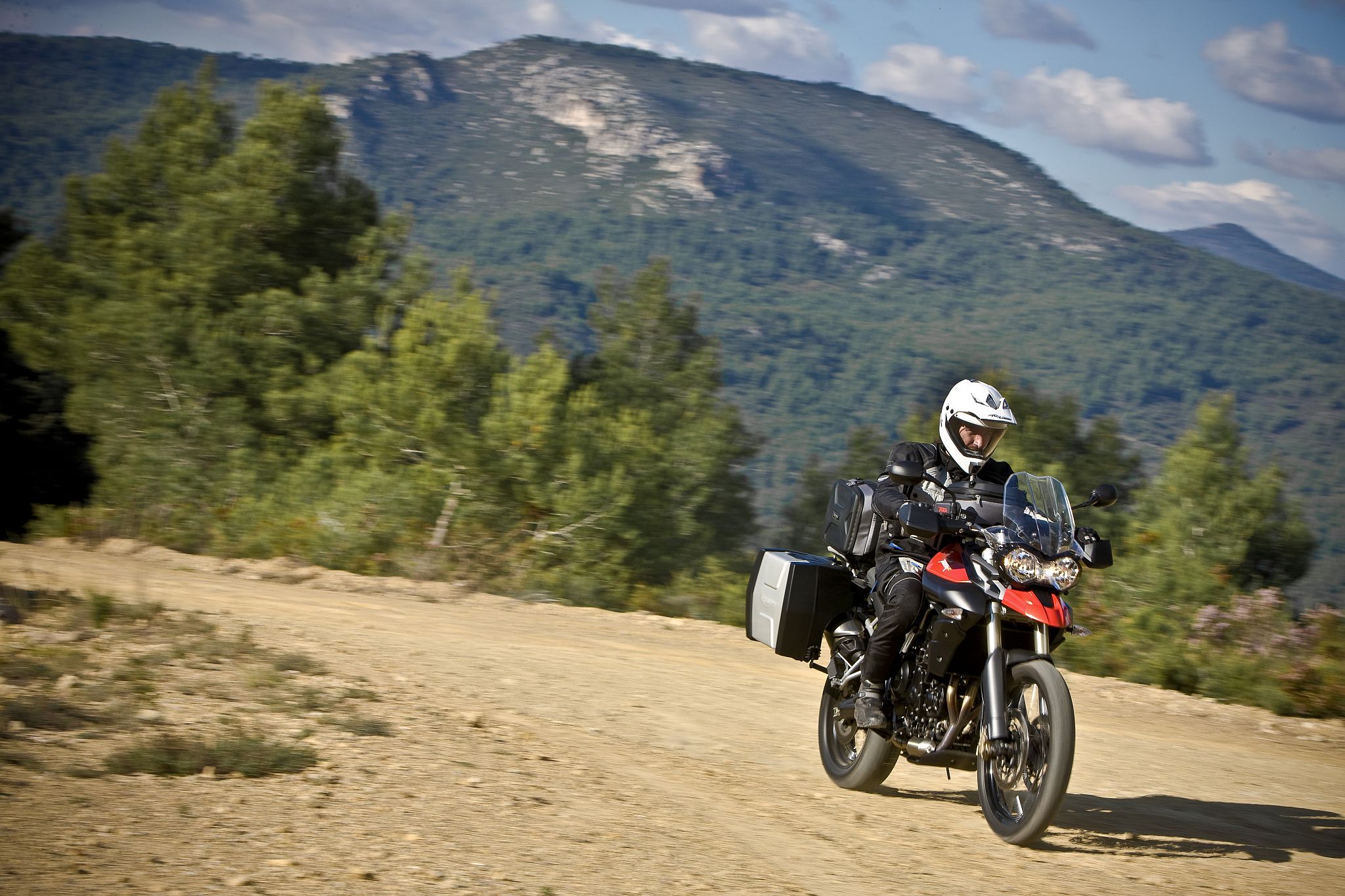 Triumph Tiger 800 XC - 50.000 km Dauertest 1 Triumph Tiger 800 XC Dauertest Motorrad 2