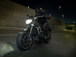 Yamaha MT-09 2014 Action (1)