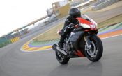 Aprilia RSV4 Factory 2009 (22)