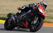 Aprilia RSV4 Factory 2009 (29)