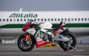 aprilia-alitalia-racing-team-2010-19