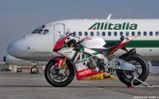 aprilia-alitalia-racing-team-2010-20