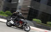 ducati-diavel-carbon-2011-13