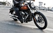 harley-davidson-softail-blackline-2011 (11)