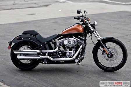 harley-davidson-softail-blackline-2011 (17)