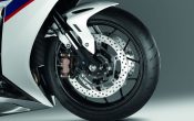 honda-cbr1000rr-fireblade-2012-23