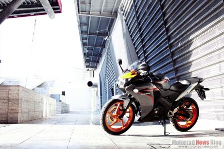 honda-cbr125r-2011-2