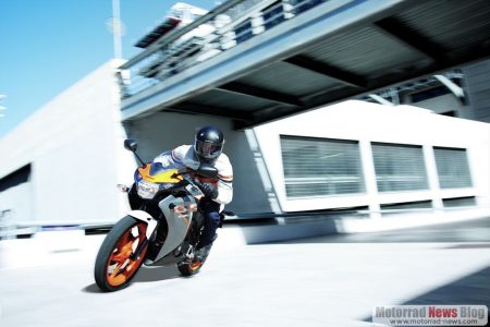 honda-cbr125r-2011-4