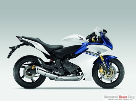 honda-cbr600f-abs-2011-11