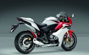 honda-cbr600f-abs-2011-19