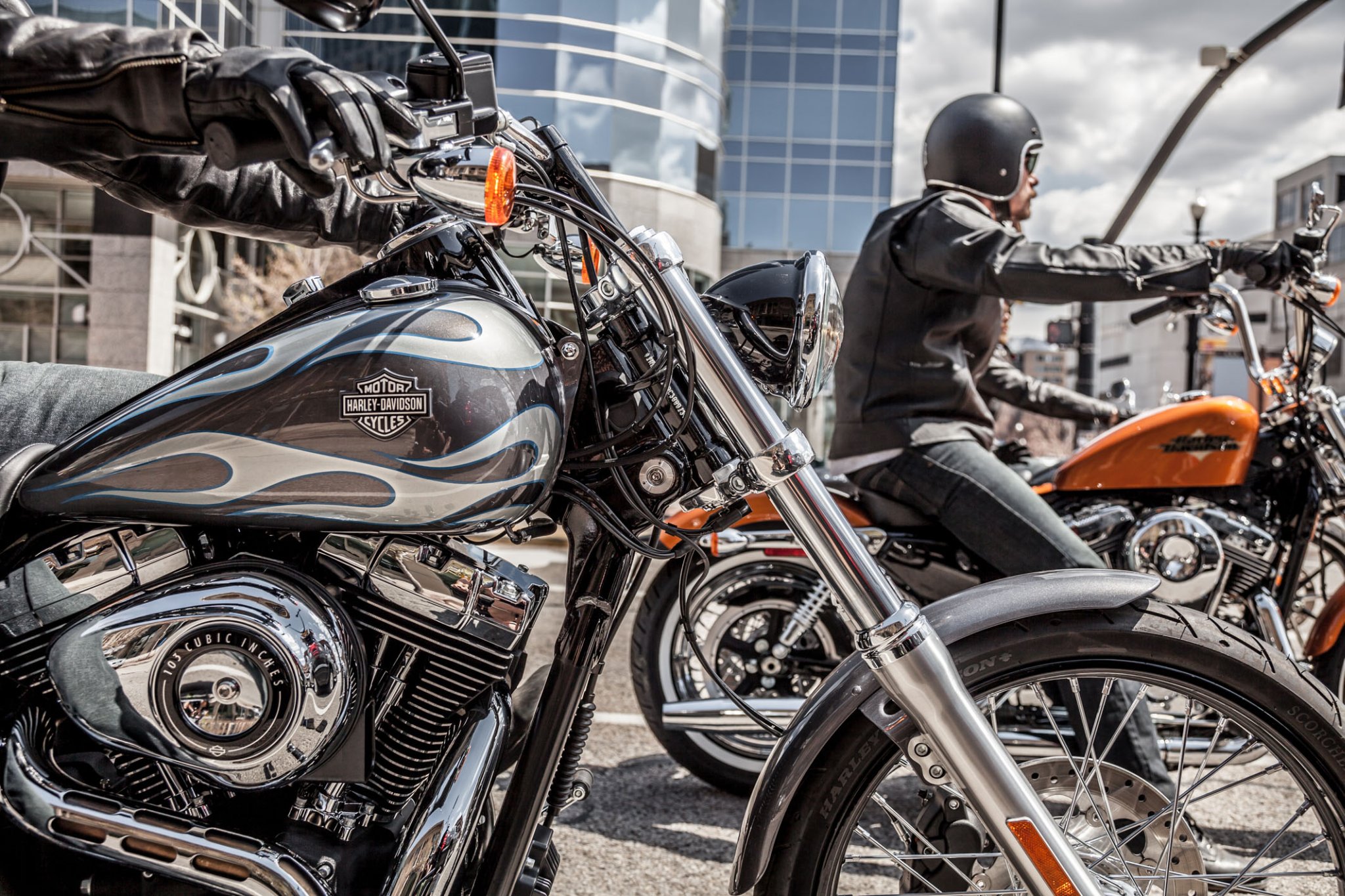 Frühlingsfestival 2014 bei Harley-Davidson Munich West 1 Harley_on_Tour_HoF_Muenchen