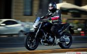 honda-nc700s-2012-37