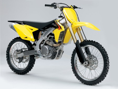 Suzuki RM-Z450 2015 (1)