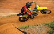 Suzuki RM-Z450 2015 Action (8)