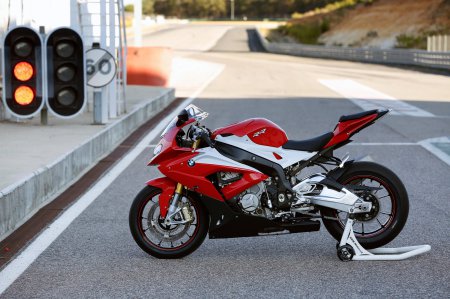 BMW S 1000 RR 2015 (2)