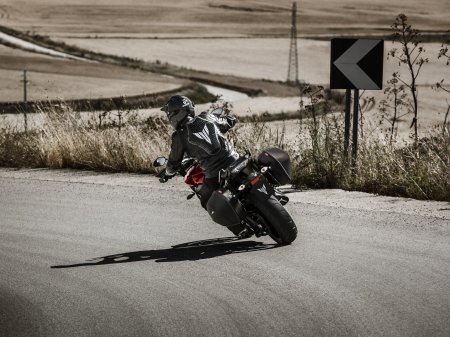 Yamaha MT-09 Tracer 2015 (6)