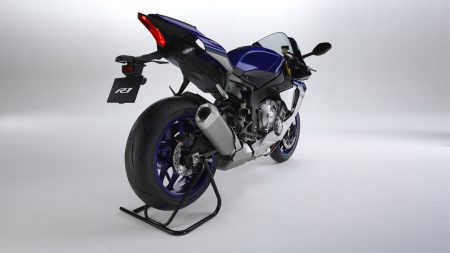 Yamaha YZF-R1 2015 (14)