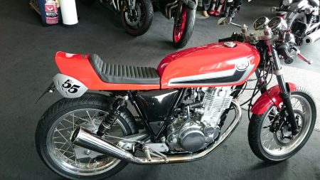 Yamaha SR400 55 Ride In 2015 (1)