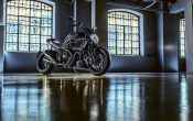 Ducati Diavel Carbon 2016 (25)