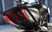 Ducati Diavel Carbon 2016 (32)