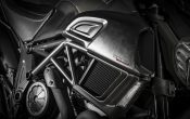 Ducati Diavel Carbon 2016 (39)