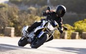 BMW G 310 R 2016 - Action (41)