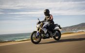 BMW G 310 R 2016 - Action (6)